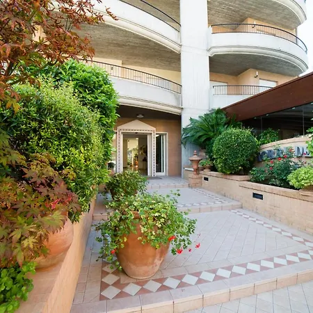 Residence Torre Del Mar-3